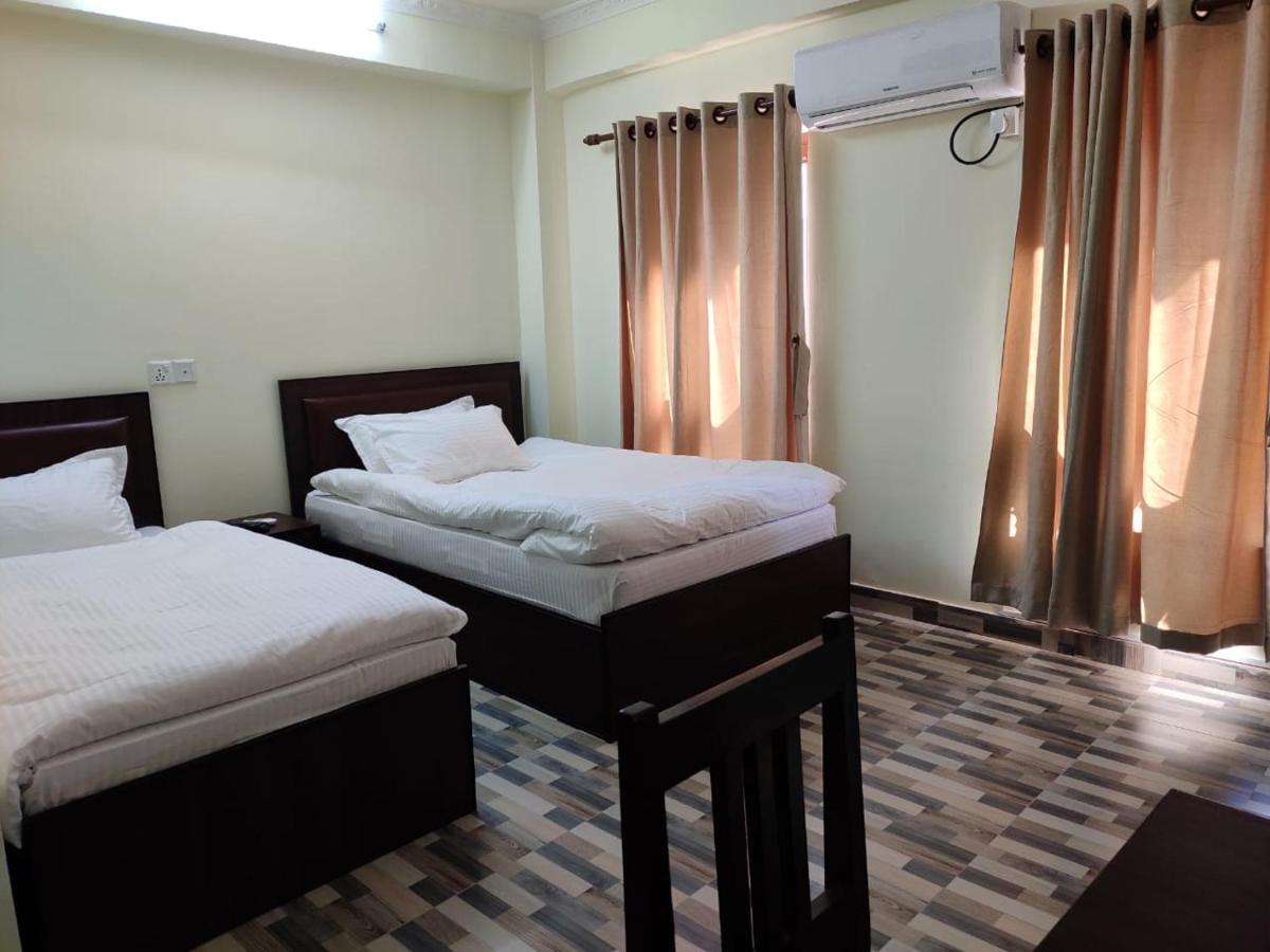 Pashupati View Hotel 카트만두 외부 사진