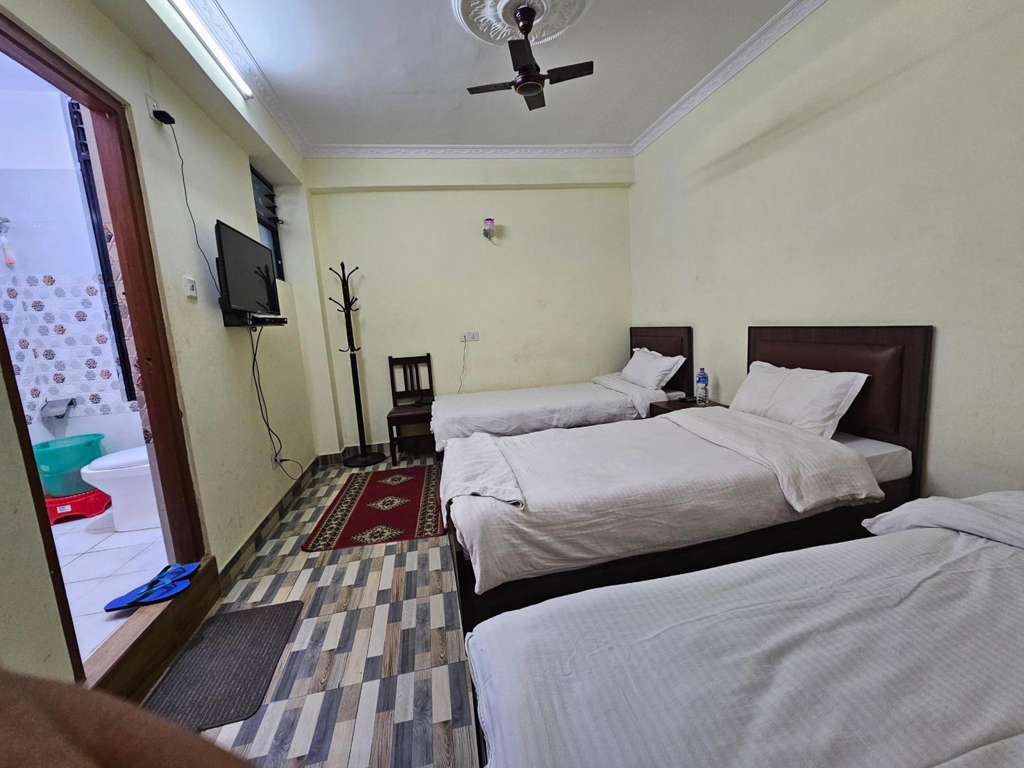 Pashupati View Hotel 카트만두 객실 사진